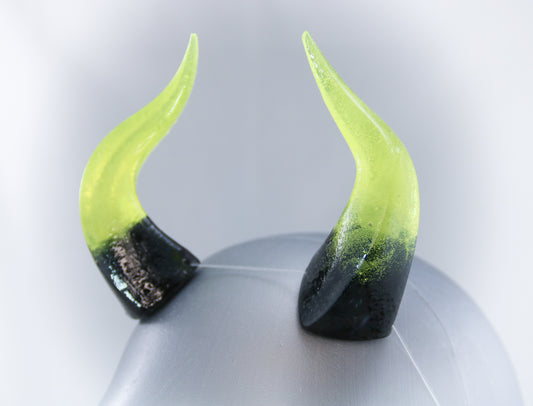 [Pre-Order] Toxic Specialty Color Cast Resin Horns